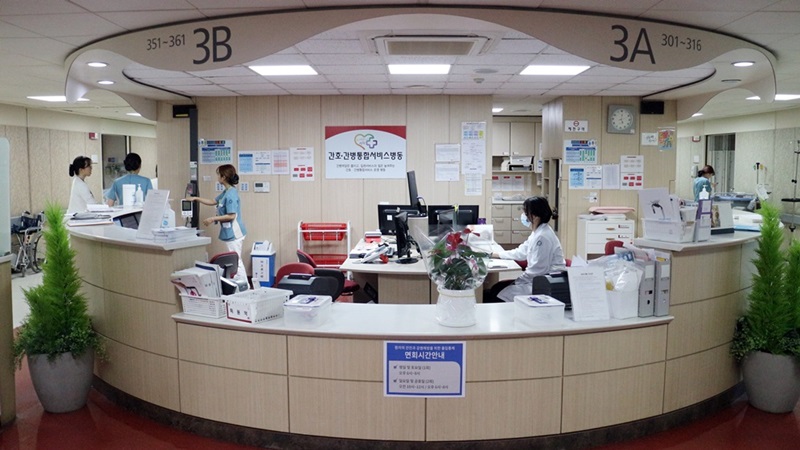 [사진] 세종병원 간호간병통합서비스 병동 메인스테이션.JPG