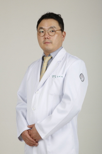 500500[사진] 세종병원 흉부외과 유재석 과장.JPG