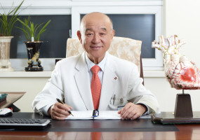 회장님 사진-02.jpg